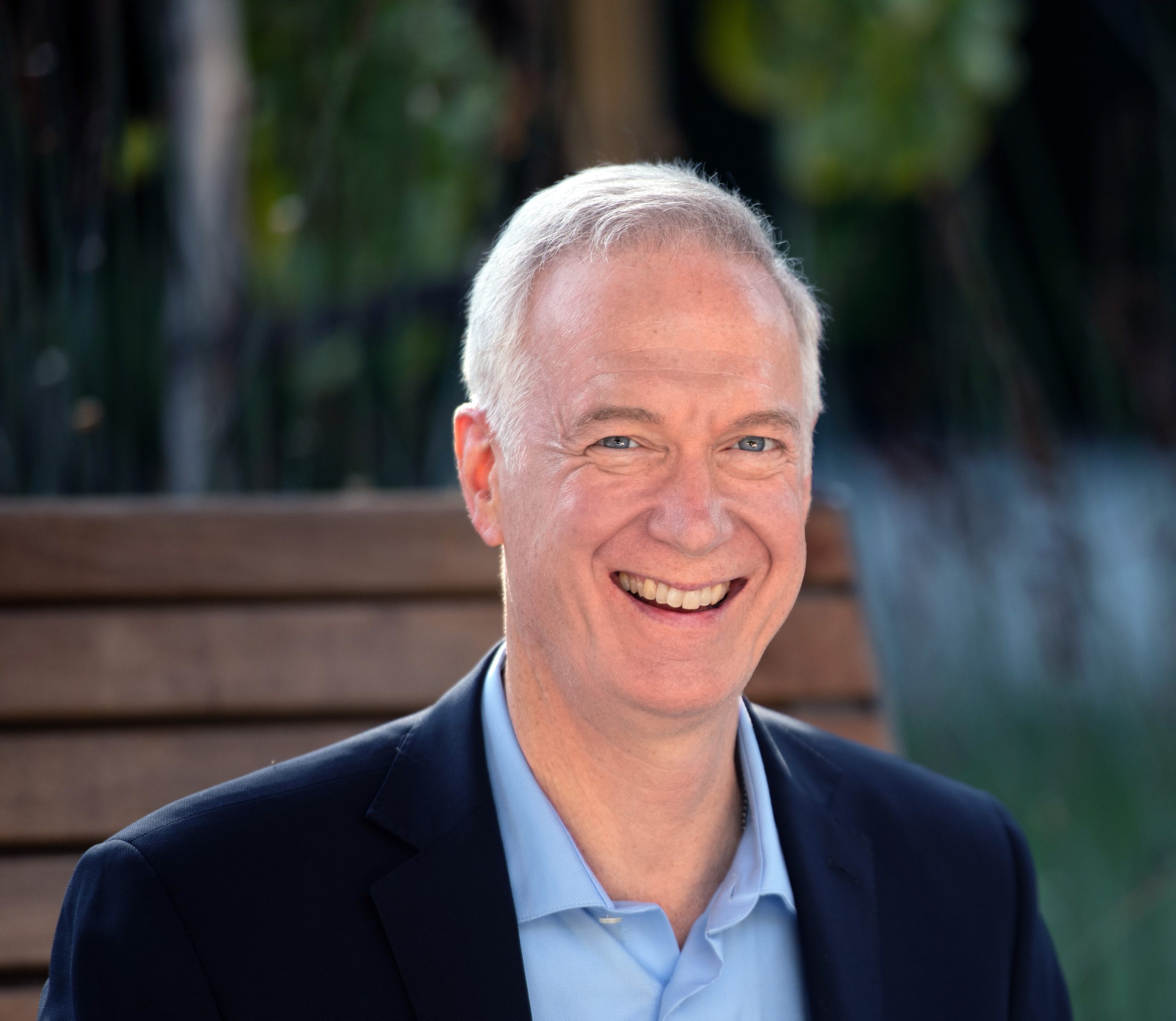 Steven Kirch, a high-tech leader and executive